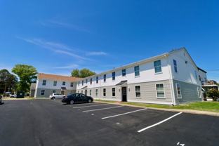 Virginia Capes Apartments (14 units) - Photo 1 of 1