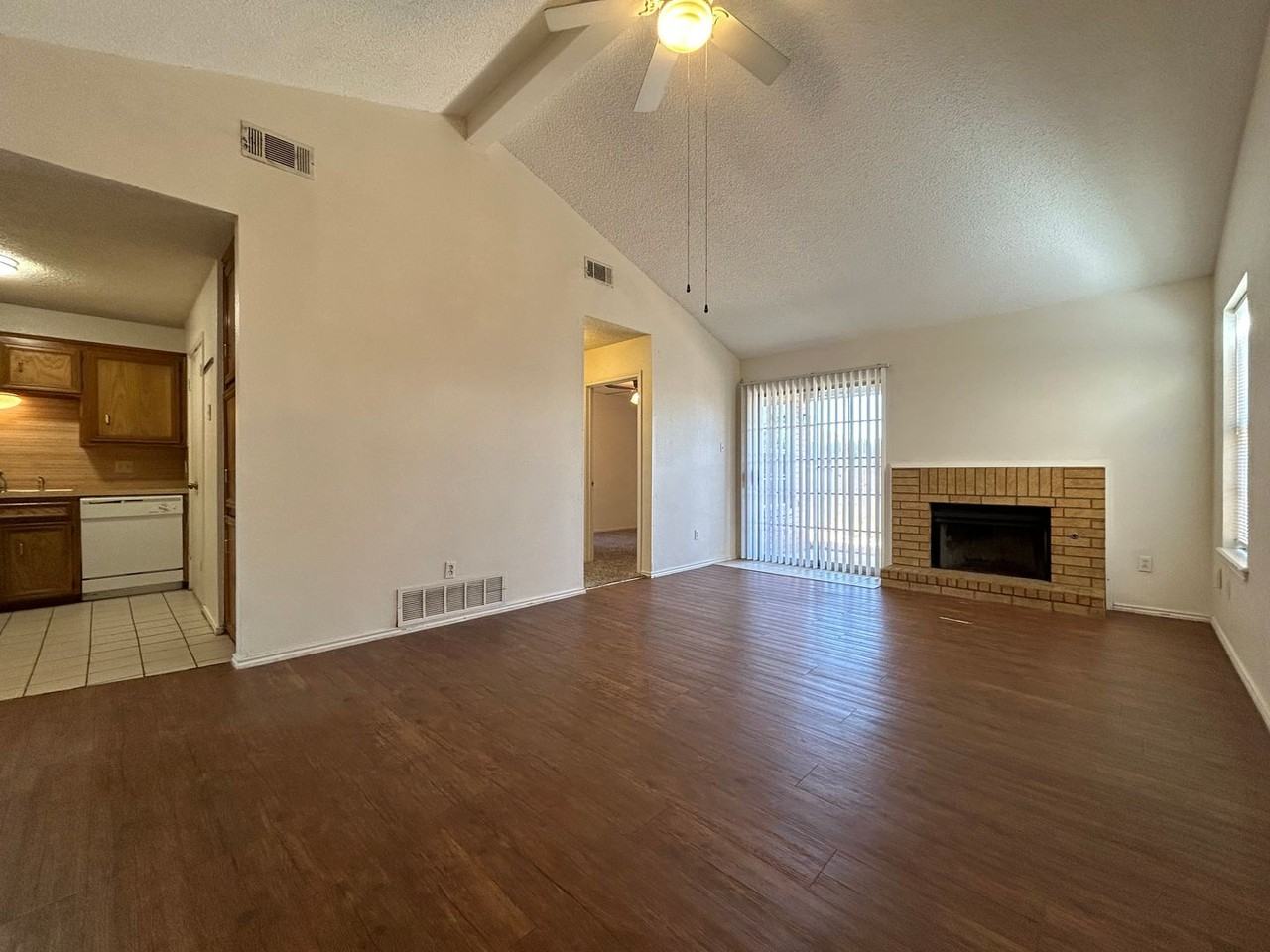 3419 Hyden Ave - Photo 3 of 11