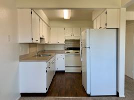 featured image of 2275 Ne Division St