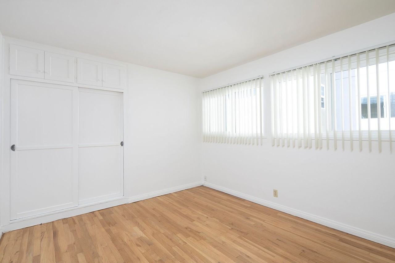 7555 Herschel Ave #8A - Photo 4 of 6