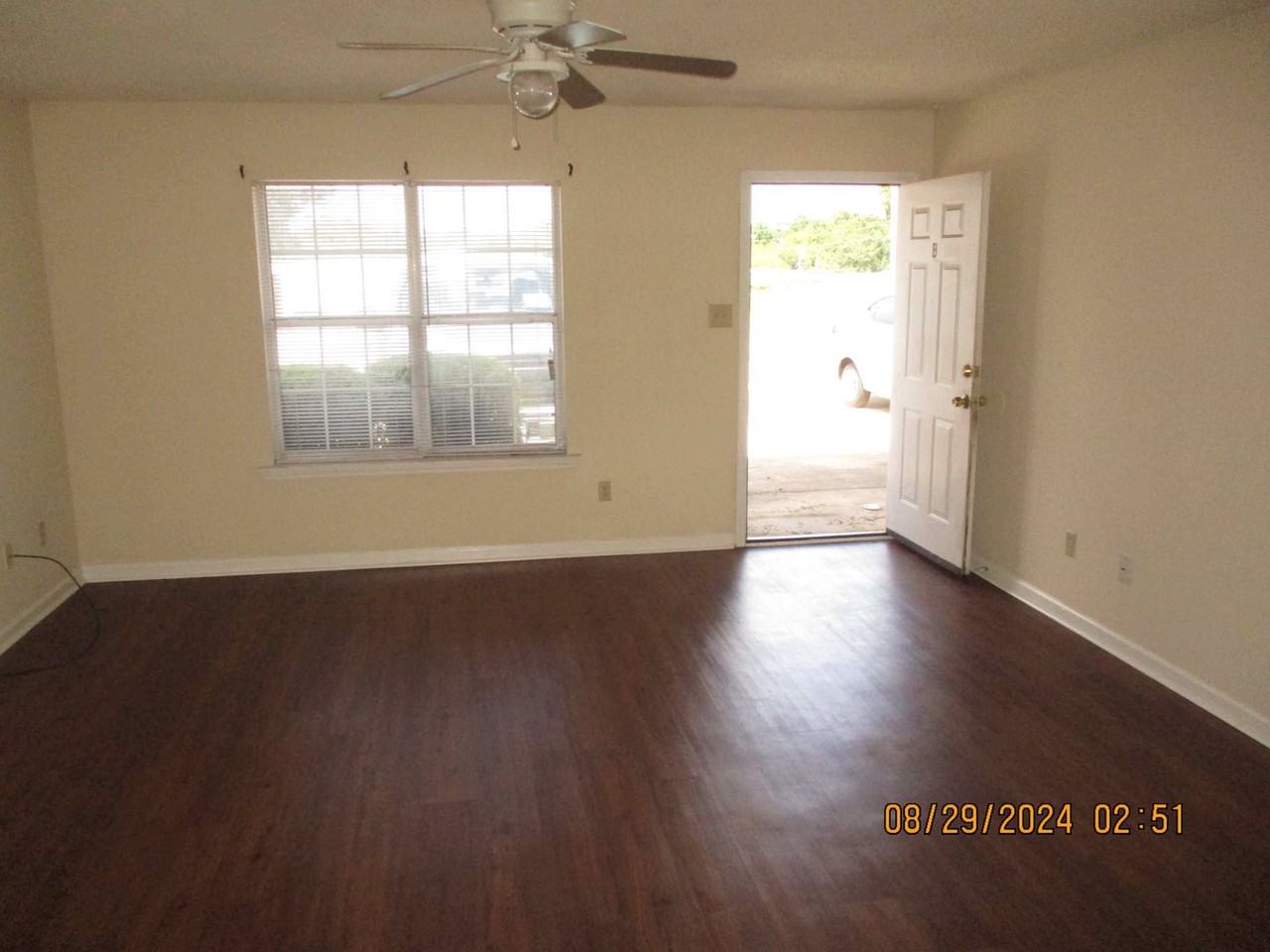 906 20th Avenue - Photo 2 of 3