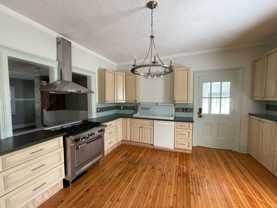 Apartment Available in Village of Liverpool - Photo 1 of 1