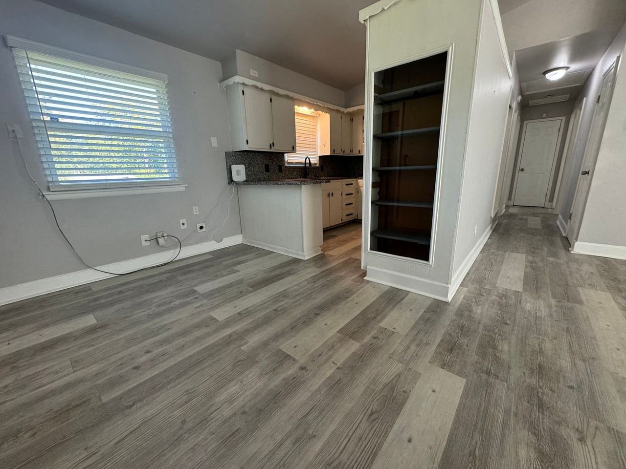 627 E 54th Pl N - Photo 5 of 23