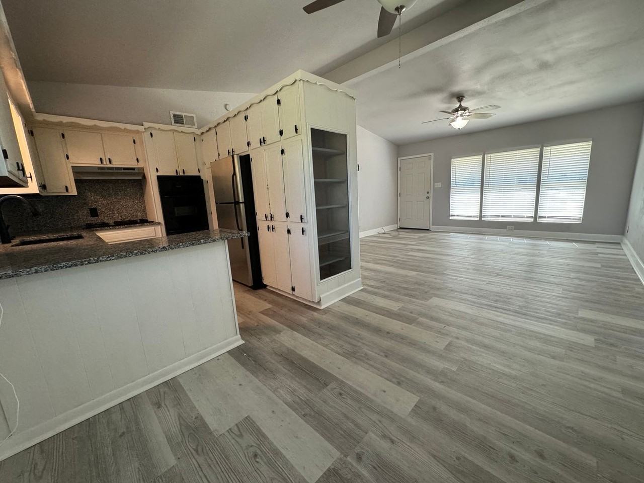 627 E 54th Pl N - Photo 6 of 23