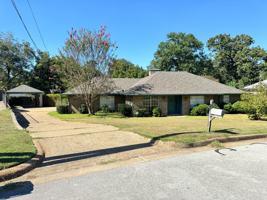 featured image of 1710 Chipco Dr