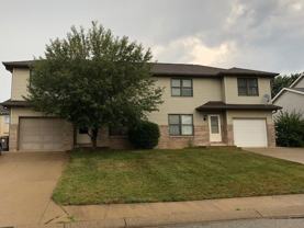 163-165 E Willow Court - Photo 1 of 1