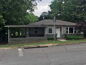315 Richmond Ave - Photo 1 of 1