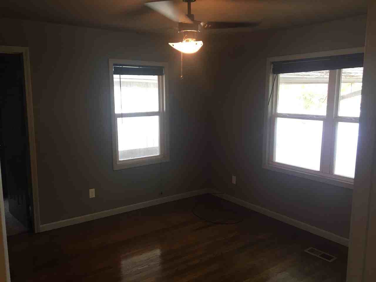 315 Richmond Ave - Photo 7 of 7