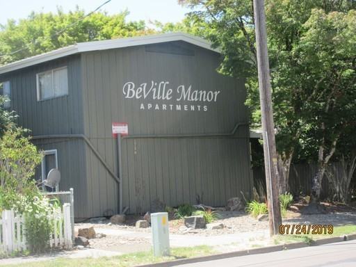 1715 Maple Street #H - Photo 2 of 3