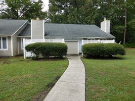 featured image of 1555 College Way
