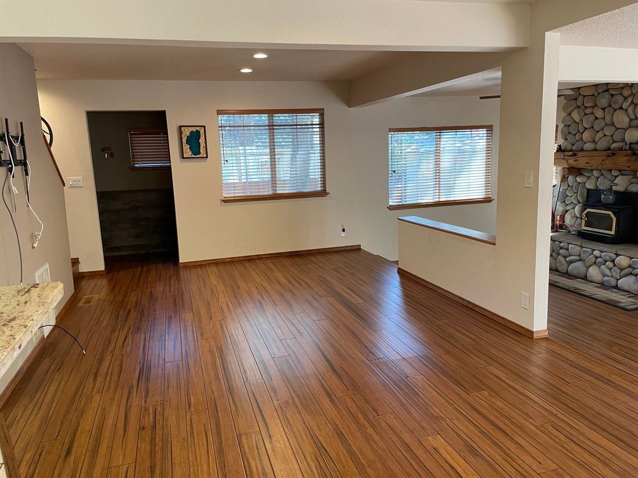 1865 Grizzly Mountain Dr - Photo 2 of 17