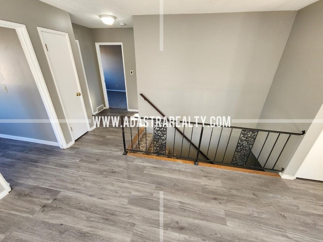 9415 Ballentine St - Photo 5 of 18