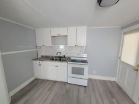 426 426 S. Beaumont Ave-B #B - Photo 1 of 1