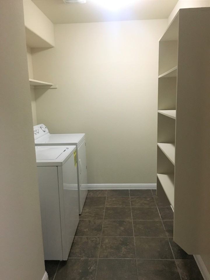 516 Tula Trl - Photo 6 of 12