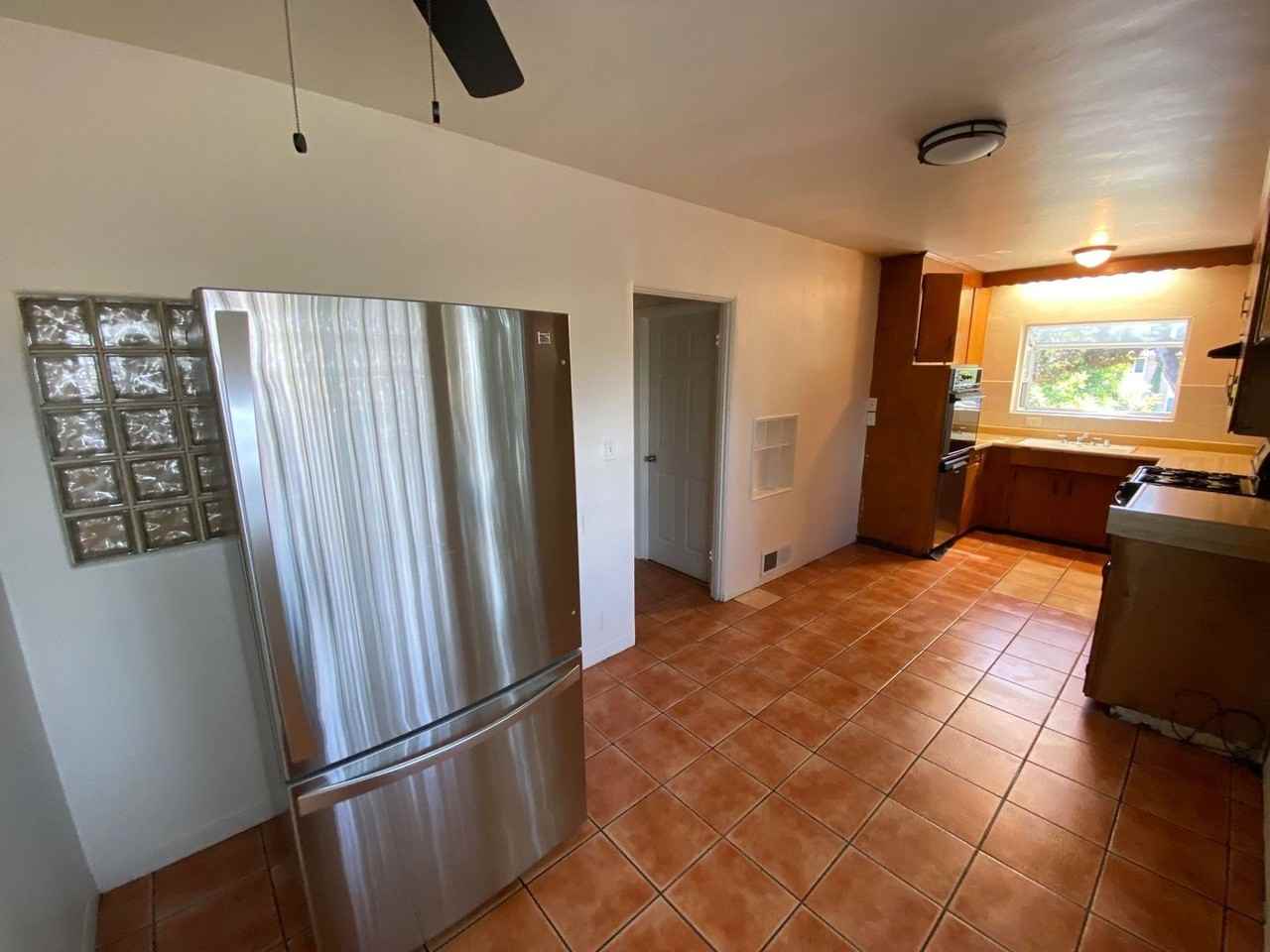 5053 College Avenue - Photo 7 of 23