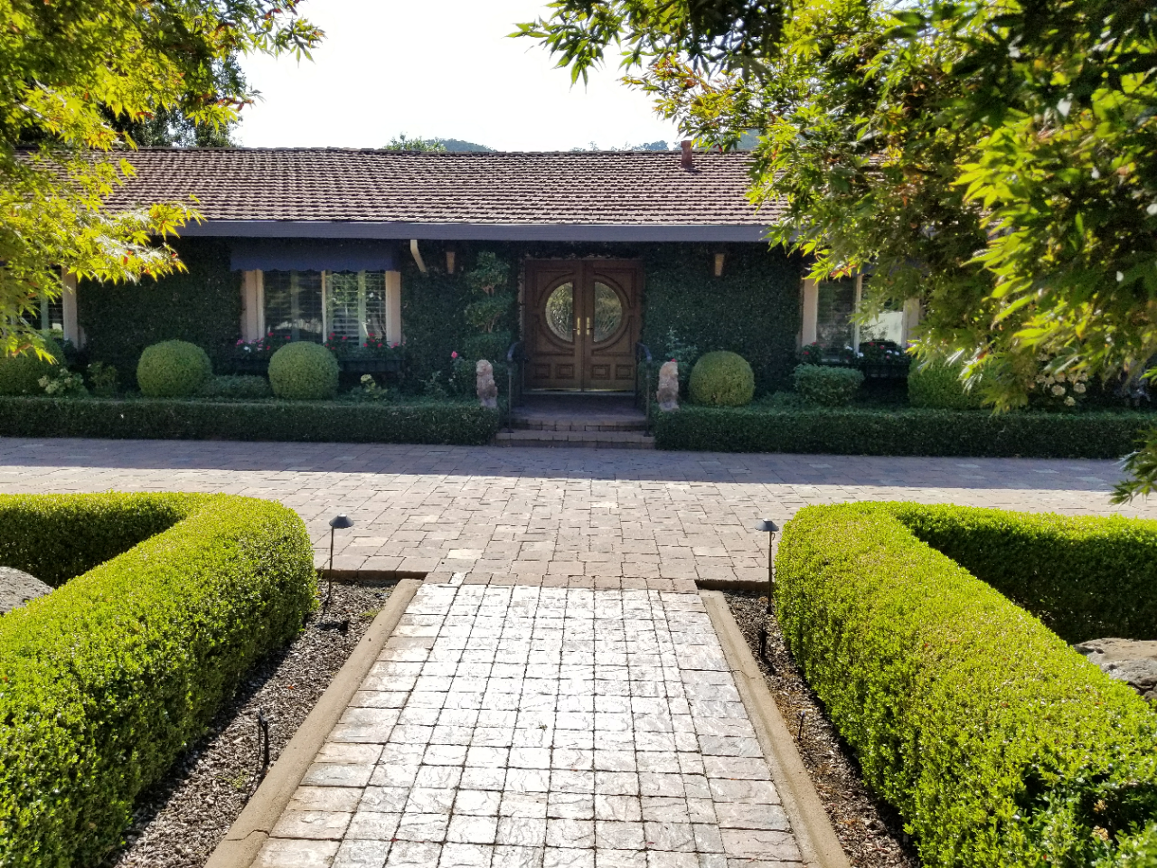 1 Garden Park Ct - Photo 2 of 30