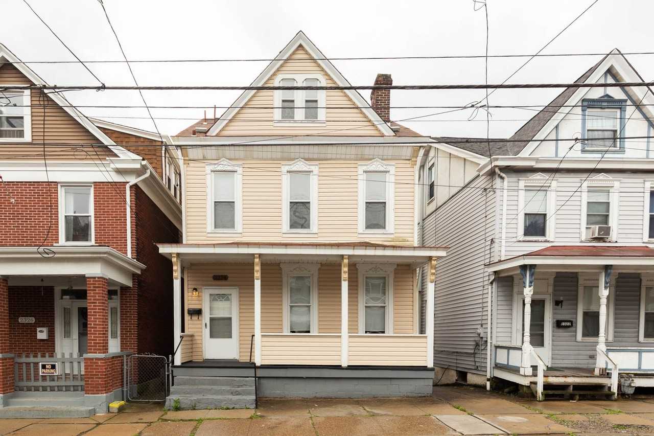 2324 Spring St - Photo 2 of 26