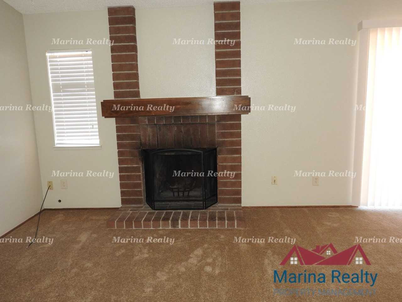 613 Kinglet St - Photo 2 of 9