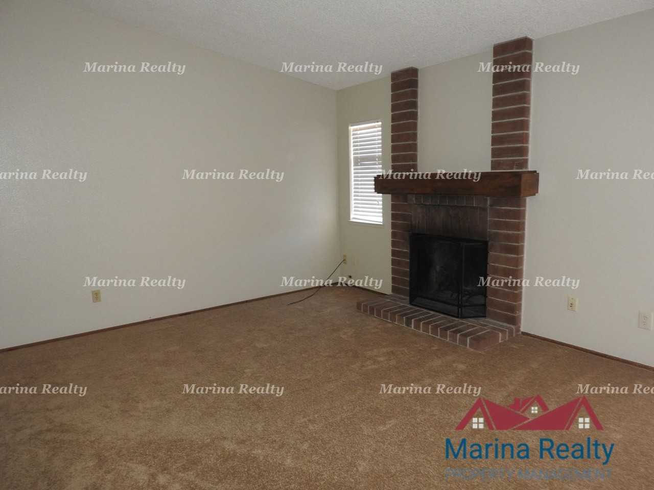 613 Kinglet St - Photo 3 of 9