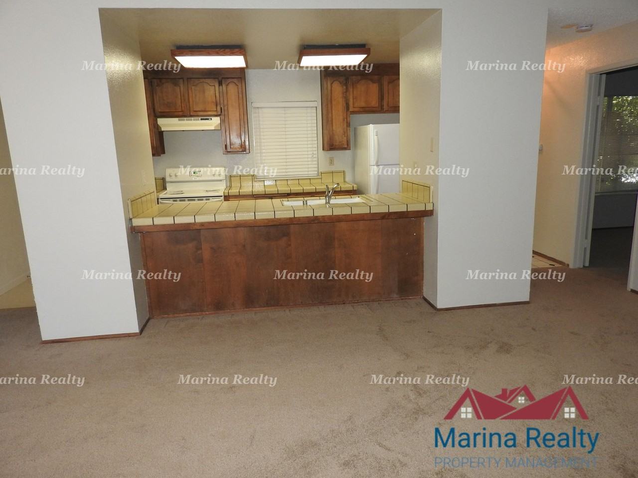 613 Kinglet St - Photo 6 of 9