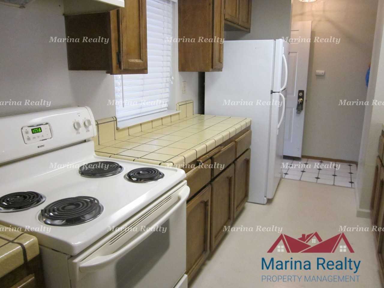 613 Kinglet St - Photo 7 of 9