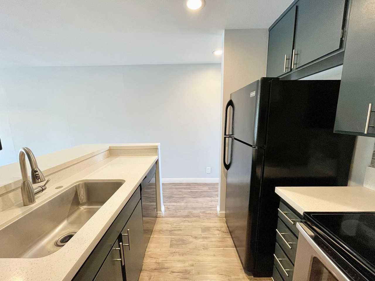 396 East Surfside Drive - Photo 6 of 24