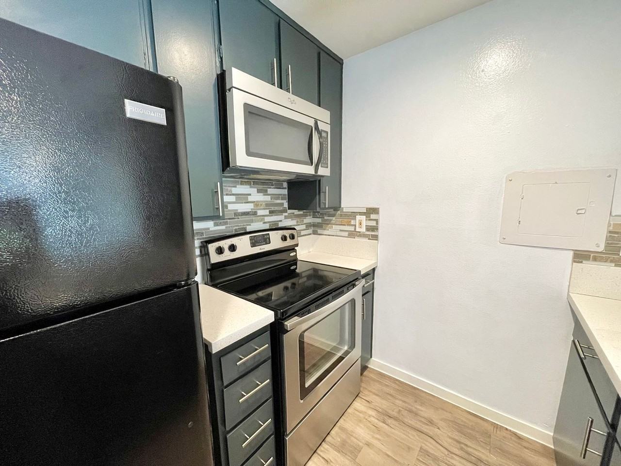 396 East Surfside Drive - Photo 7 of 24