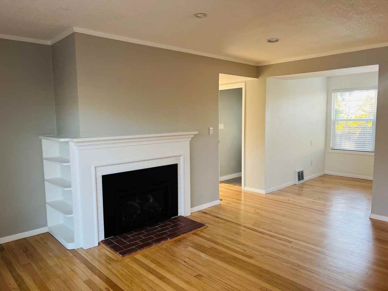 4118 Nw Fir St - Photo 5 of 50