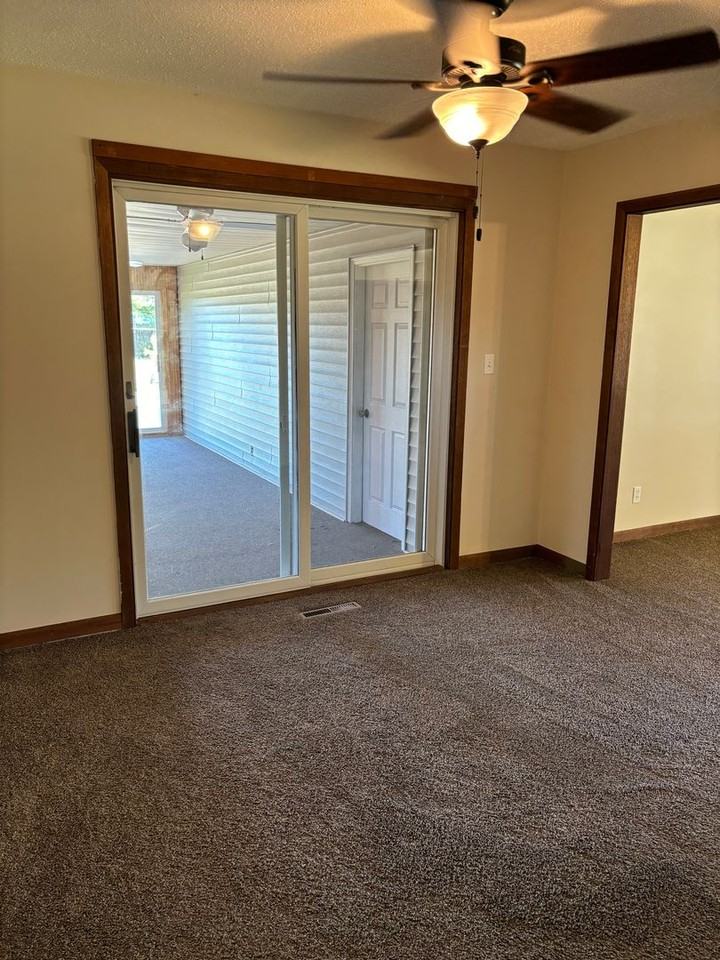 1753 Shutters St - Photo 6 of 16