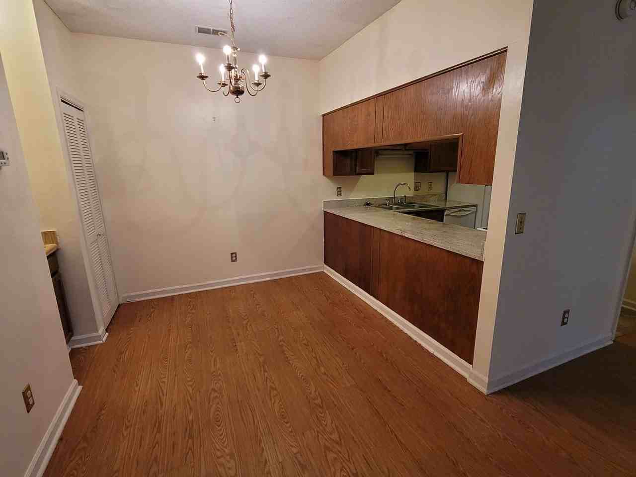 100 Brighton Hill Cir Apt 7a - Photo 7 of 27