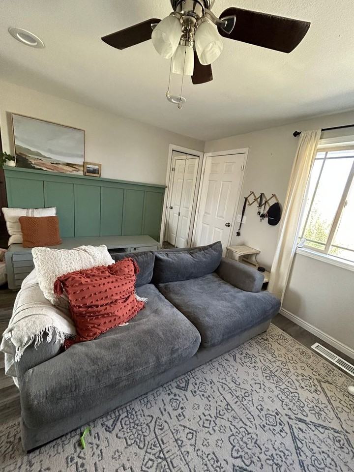 13 Lawndale Ct - Photo 3 of 14