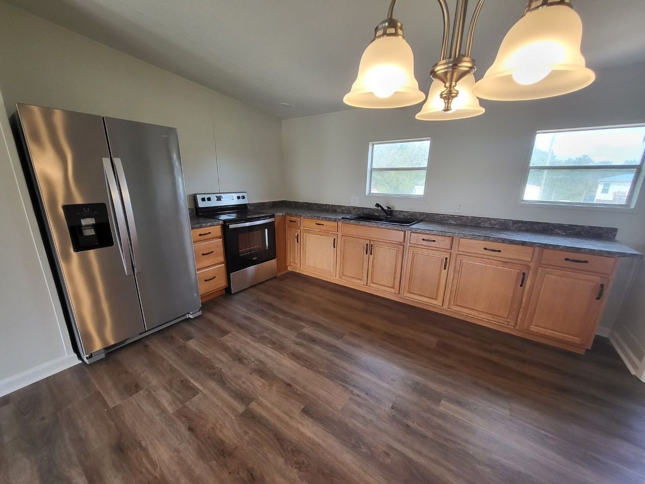 248 Springway Ln - Photo 3 of 12