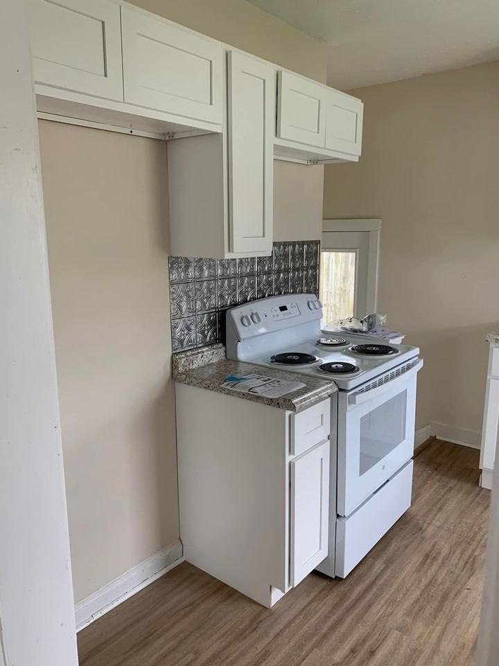 1116 East Gum Street - Photo 6 of 15