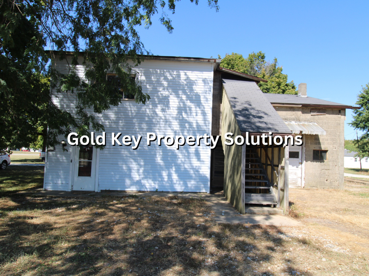 6986-6988 S 300 W - Photo 2 of 14