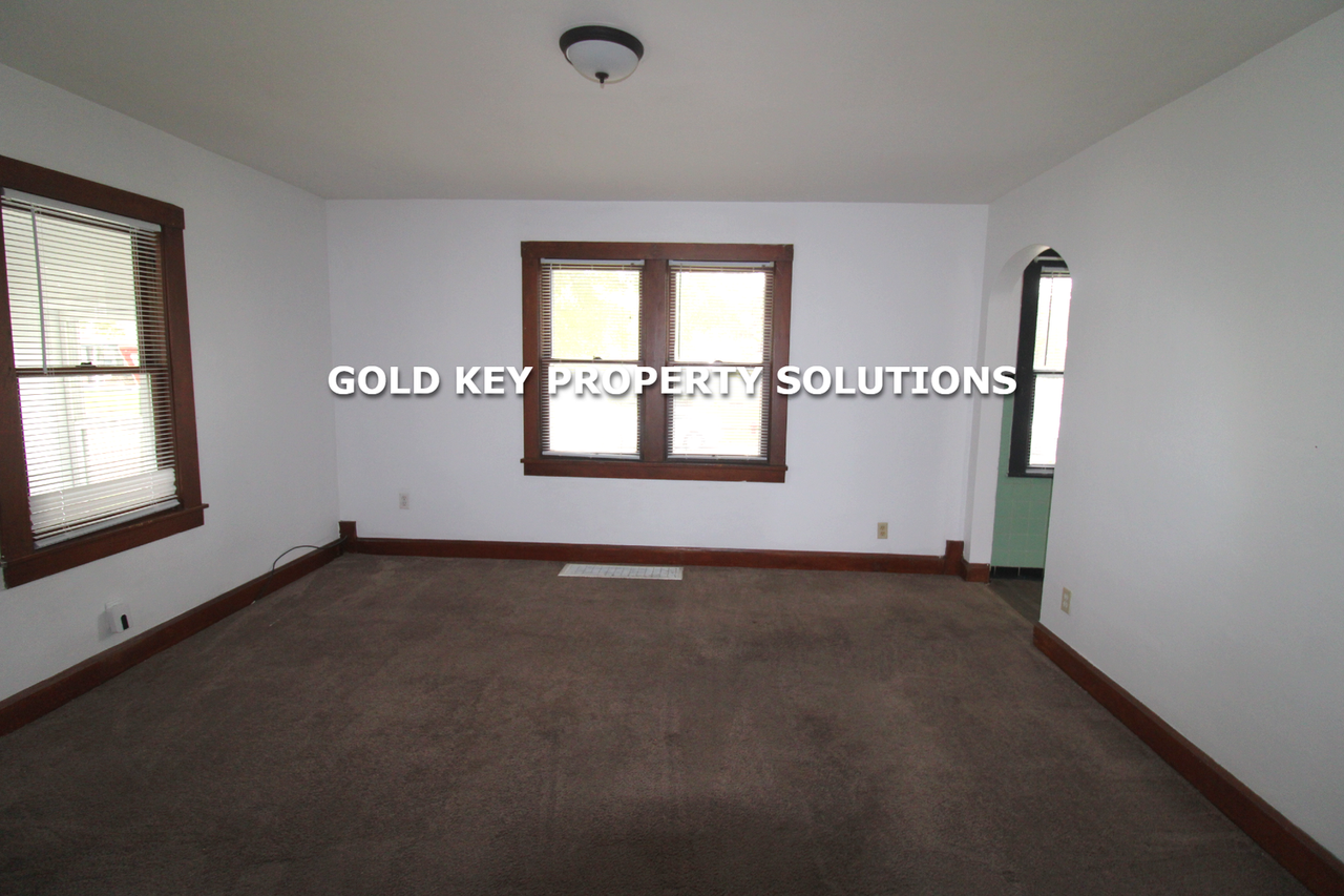 3629-3631 Fletcher - Photo 3 of 11