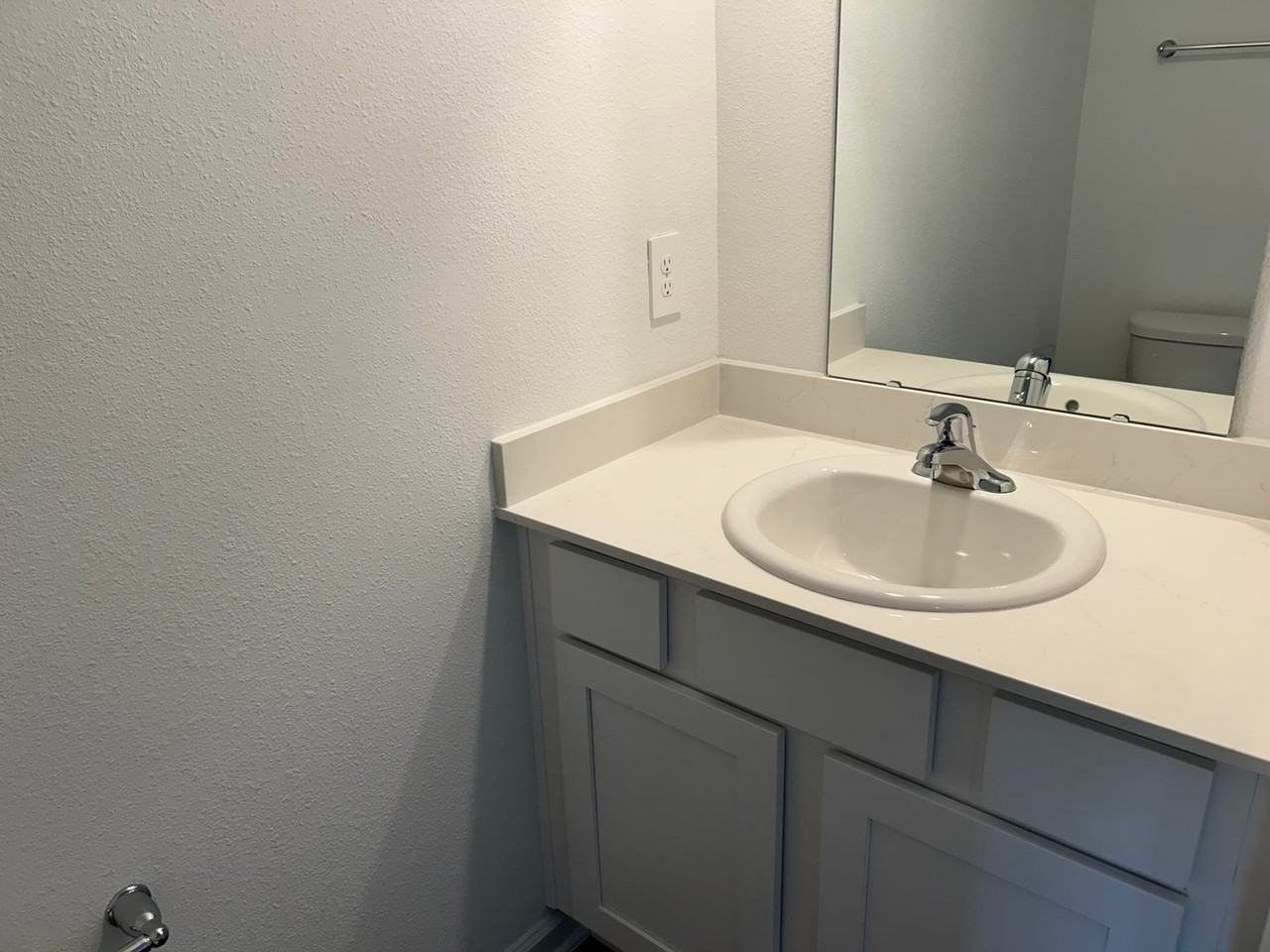 9177 Stony Brook Rd - Photo 6 of 16