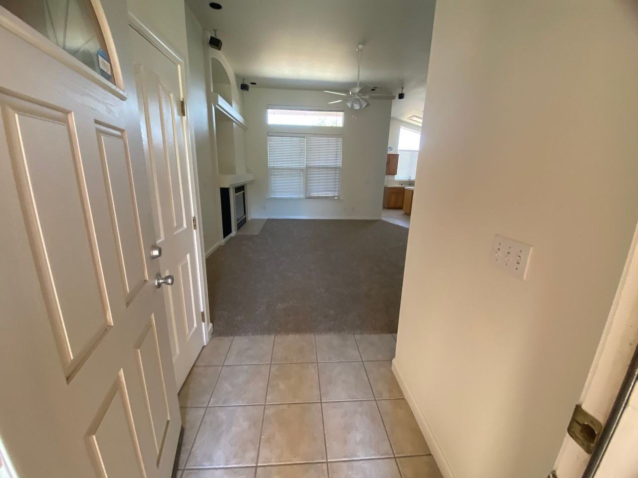 1846 N Madera St - Photo 2 of 30