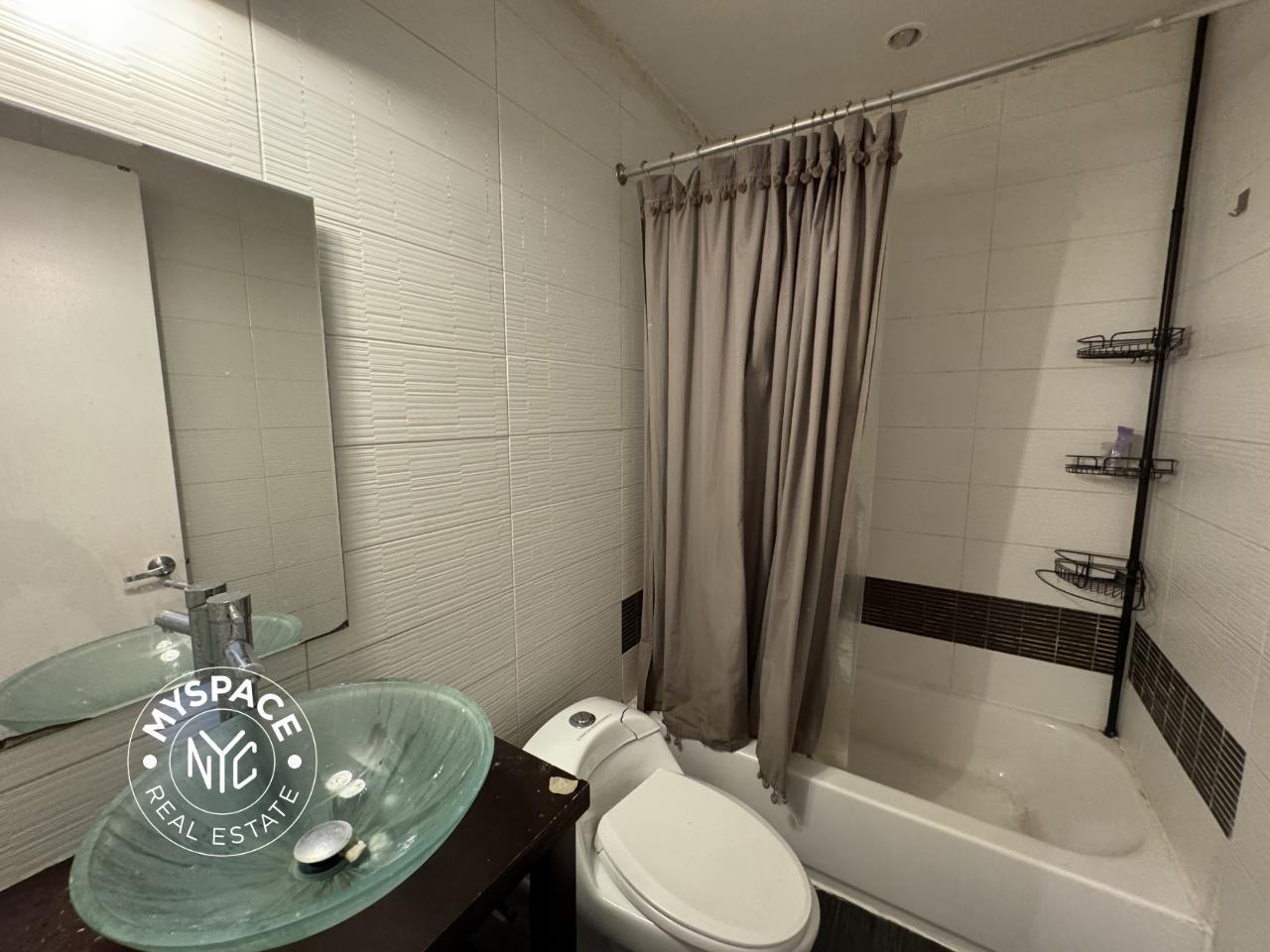 1287 Decatur St #3L - Photo 7 of 7