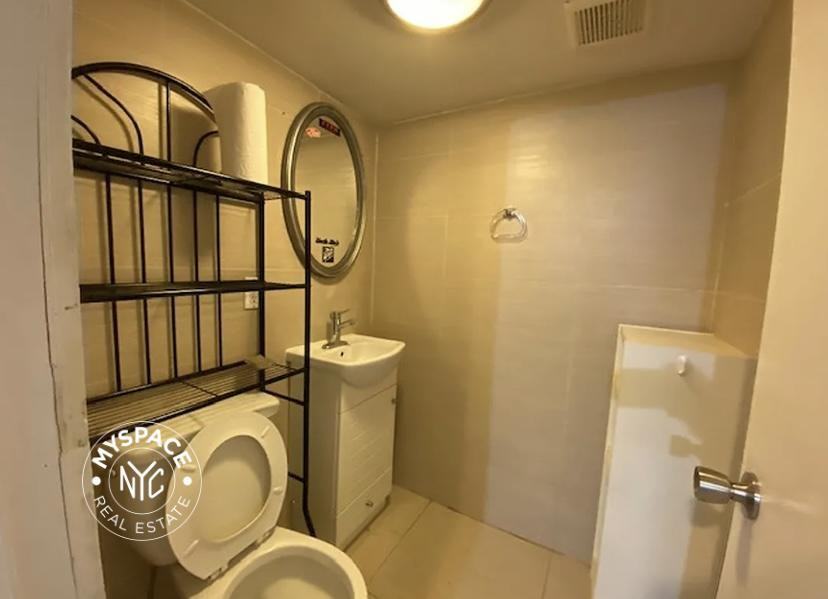 295 Maujer St #3L - Photo 5 of 12