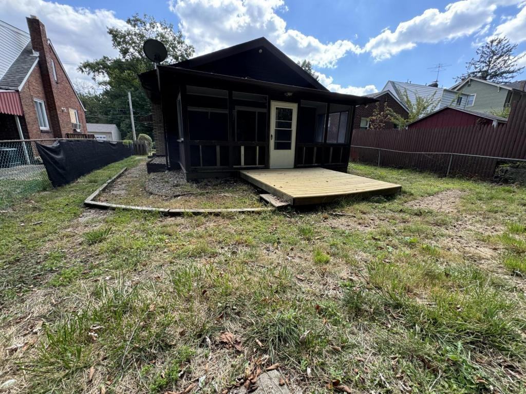 1844 Younger Ave - Photo 6 of 44