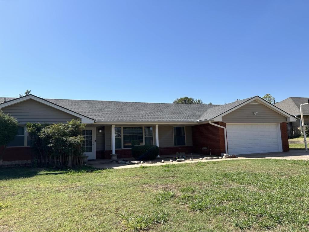 2904 Northwest Liberty Avenue - Photo 2 of 22