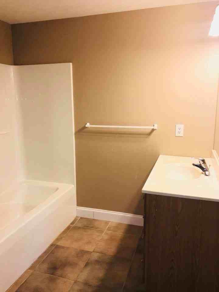 102 Wintergreen Dr #102 - Photo 3 of 9