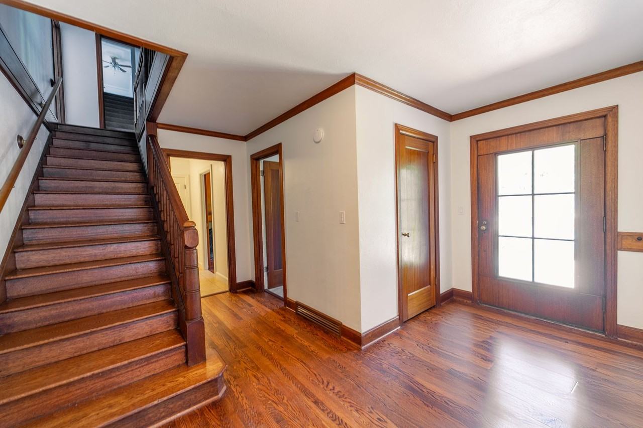 3204 Southwest Upper Drive - Photo 7 of 50