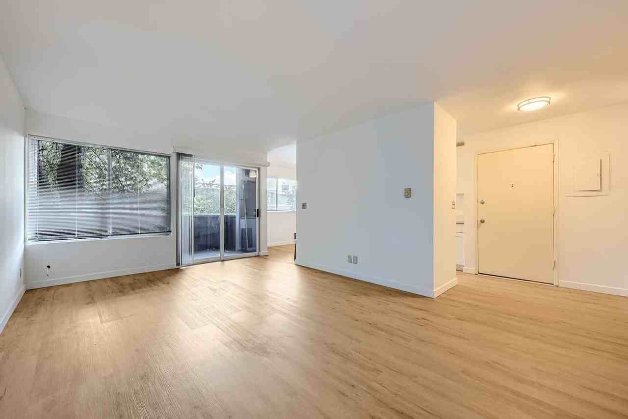 Sunset View Apartments - Photo 6 of 27