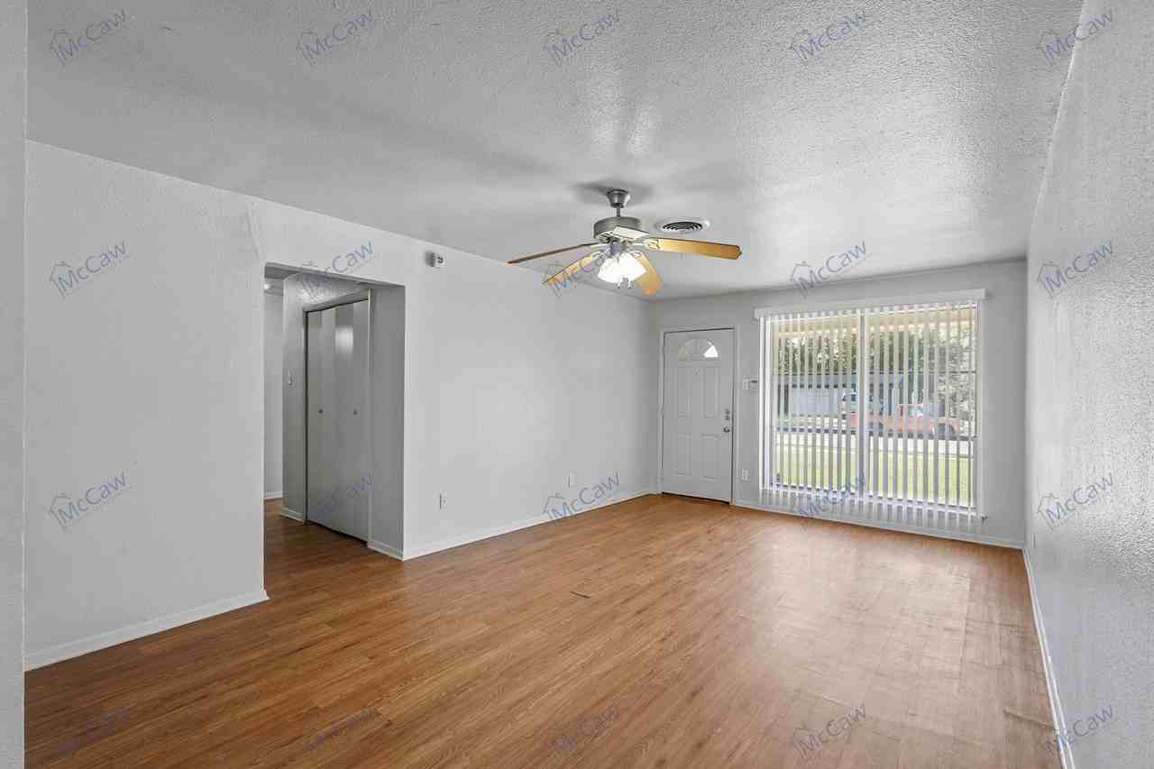 3204 Caribbean Dr - Photo 3 of 21