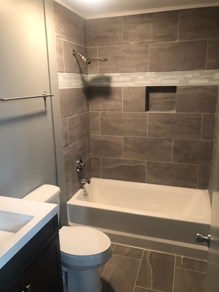 La Vie on 2nd Avenue - Photo 7 of 10