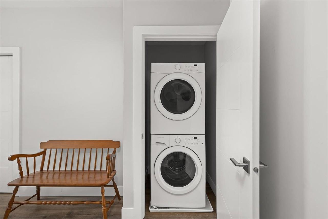 2532 Crown Crest Drive #2 - Photo 3 of 11