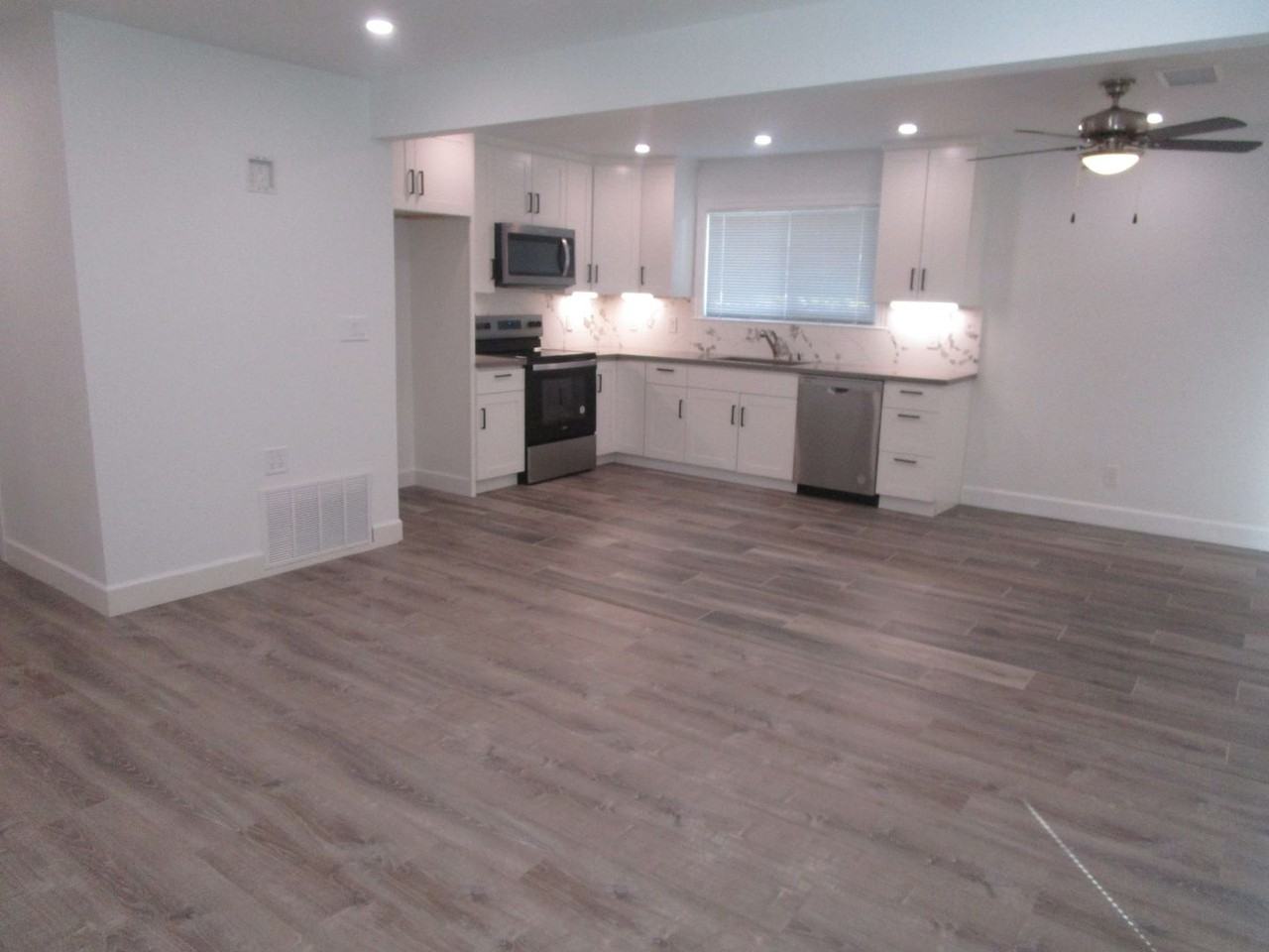 81 Terry Ln - Photo 5 of 11