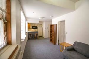 featured image of 228 Langdon St