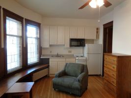 featured image of 416 N Carroll St